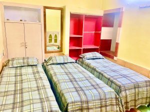 3-Seater Room For Boys